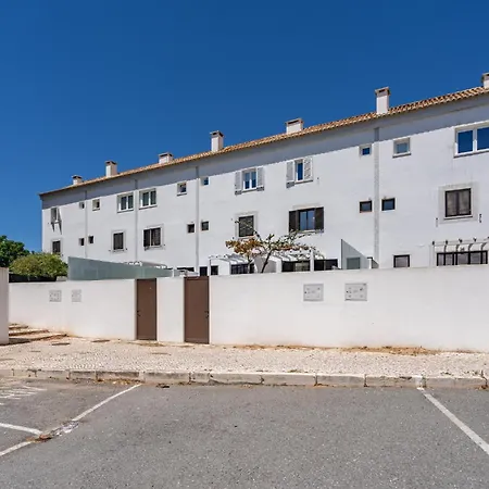 Apartment Duplex T2 Com Terraco E Bbq Em Vilamoura *