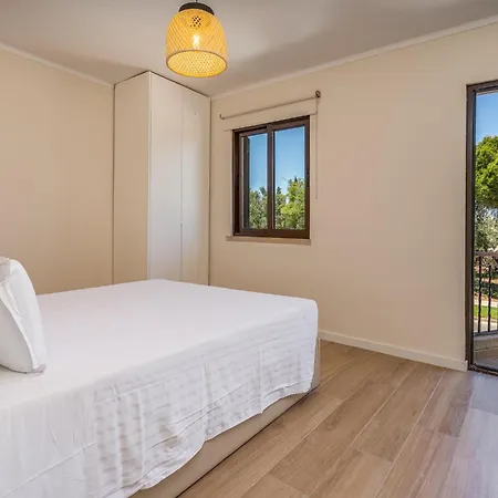 Duplex T2 Com Terraço E Bbq Em Vilamoura * Quarteira
