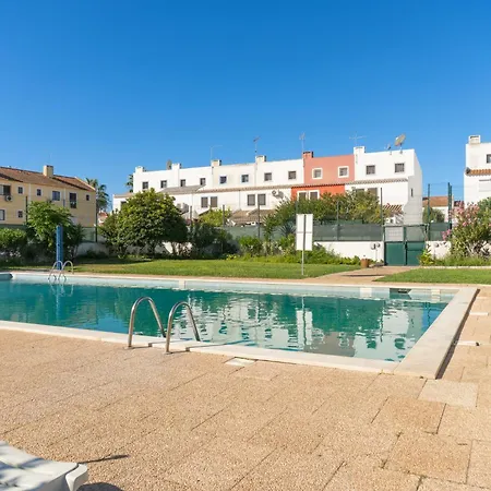 Apartment Duplex T2 Com Terraco E Bbq Em Vilamoura Quarteira