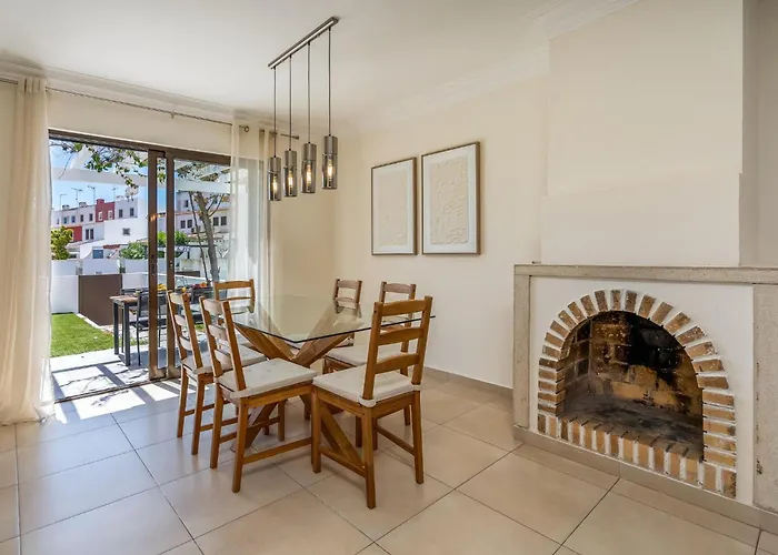 Duplex T2 Com Terraco E Bbq Em Vilamoura Quarteira