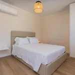 Duplex T2 Com Terraço E Bbq Em Vilamoura Quarteira